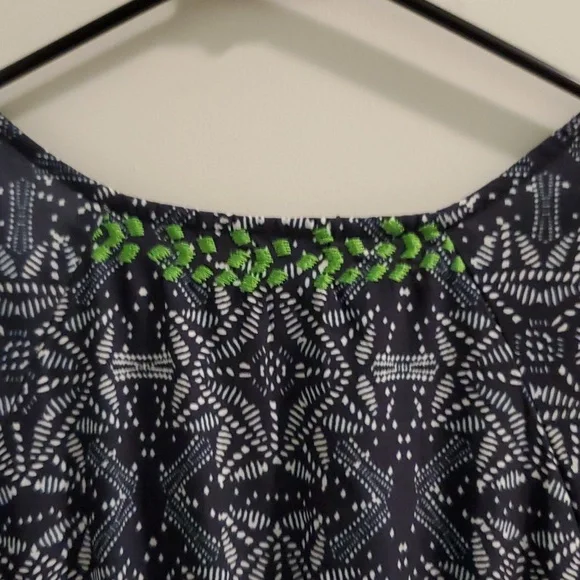 Eshakti dress size large - Picture 5 of 5